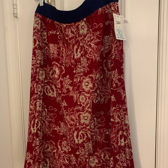 NWT Lularoe Skirt